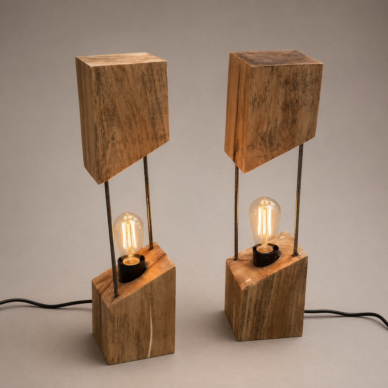 Coppia Lampade Geometriche